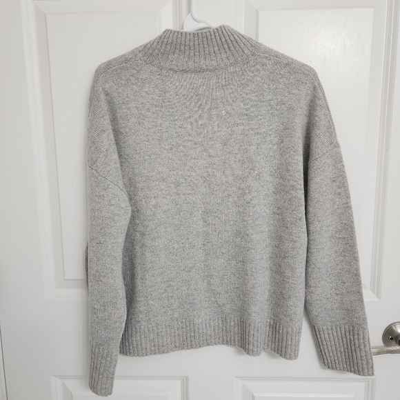 NEW The Curated - The Mock Neck Cashmere Sweater - Picture 2 of 4